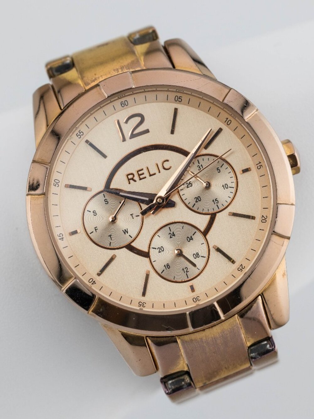 Relic ZR15698 Rose Gold Multifunction Quartz Analog Women's Watch New Battery